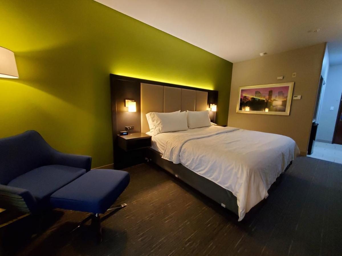 Holiday Inn Express Pearland By Ihg Kültér fotó