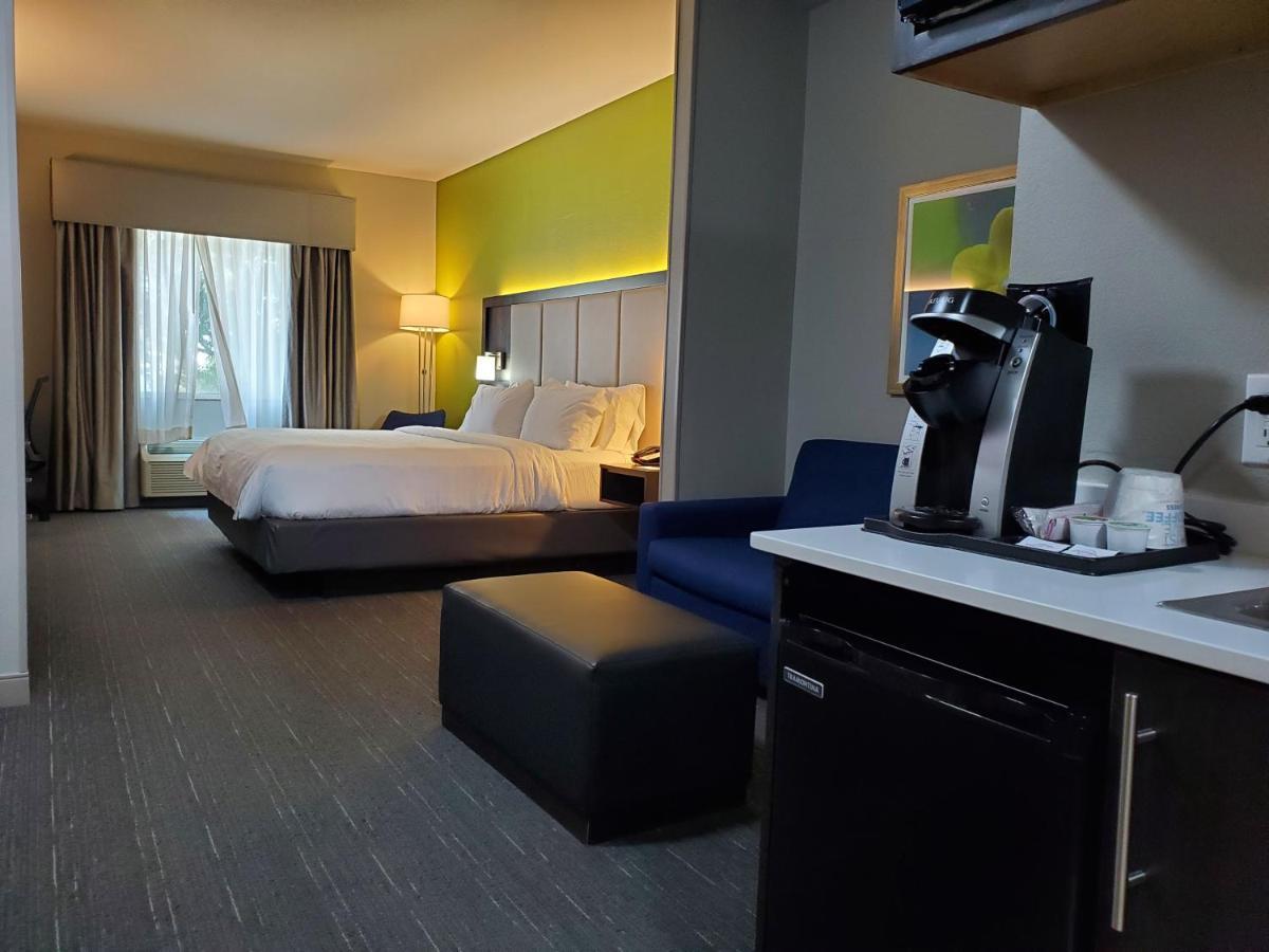 Holiday Inn Express Pearland By Ihg Kültér fotó