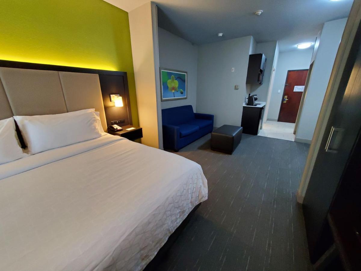 Holiday Inn Express Pearland By Ihg Kültér fotó