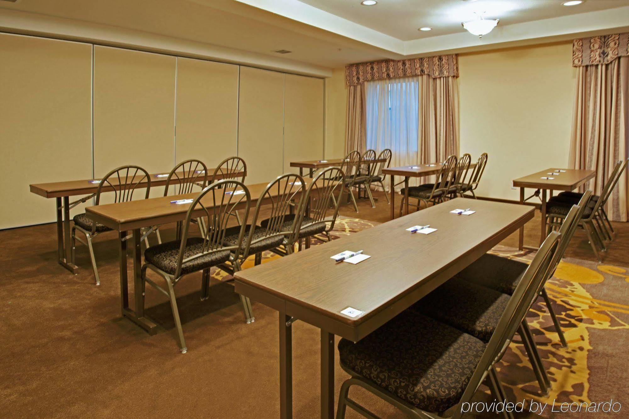 Holiday Inn Express Pearland By Ihg Létesítmények fotó